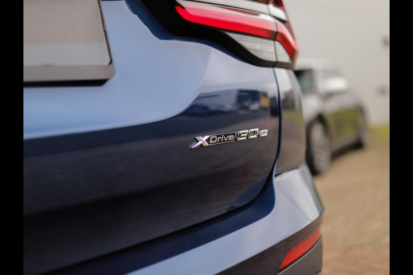 BMW X3 xDrive30e High Executive | 360° Camera | Pano | Leder