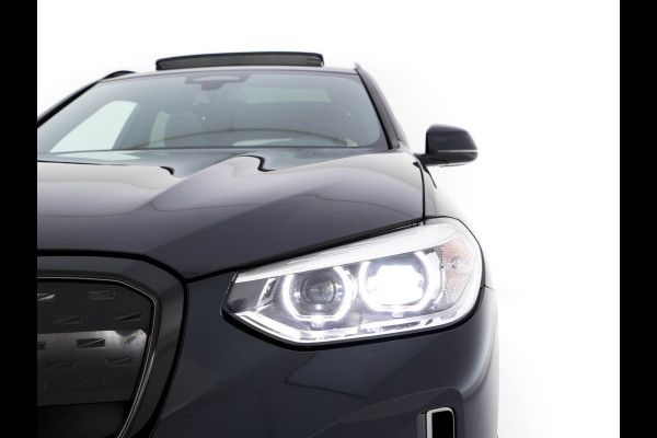 BMW iX3 Executive 80 kWh [ 3-Fase ] {SOH-98%} (INCL-BTW) Aut. *PANO | HEAD-UP | LEATHER | ADAPTIVE-CRUISE | FULL-LED | BLIND-SPOT | MEMORY-PACK | DIGI-COCKPIT | HEATED-COMFORTSEATS | KEYLESS | TOP-VIEW | DAB+ | TOWBAR | 19''ALU*