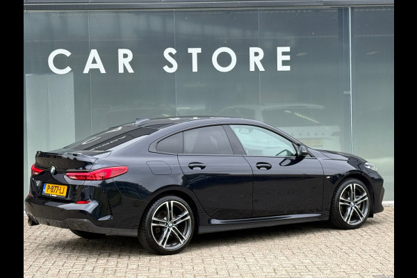 BMW 2 Serie Gran Coupé 218i M Sport Shadow Line Sportstoelen|Carplay|Dealer Onderhouden