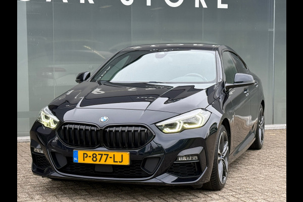 BMW 2 Serie Gran Coupé 218i M Sport Shadow Line Sportstoelen|Carplay|Dealer Onderhouden