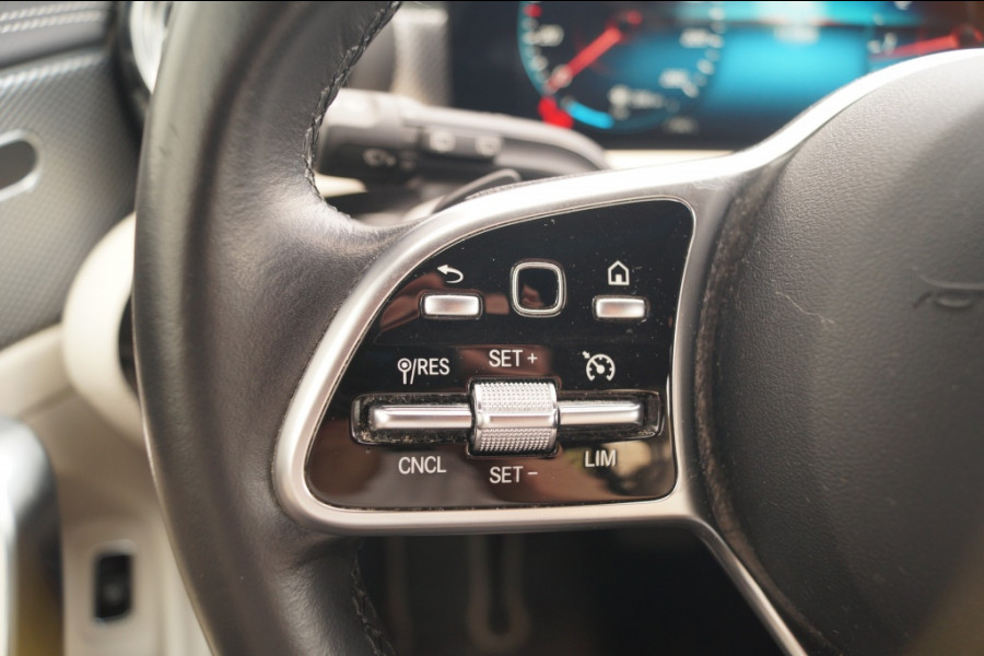 Mercedes-Benz CLA-Klasse Shooting Brake 200 163pk Automaat Business Solution Luxury -LEER-