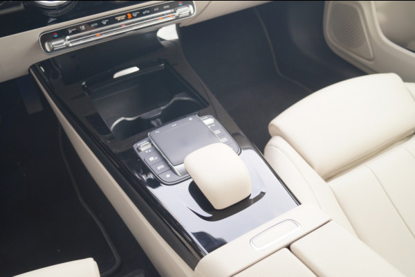 Mercedes-Benz CLA-Klasse Shooting Brake 200 163pk Automaat Business Solution Luxury -LEER-