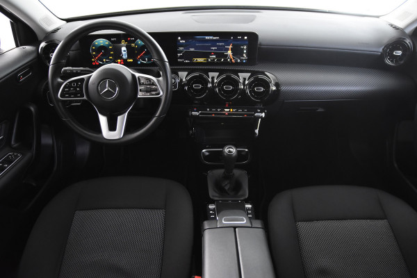 Mercedes-Benz A-Klasse 180 *1ste Eigenaar*Widescreen*Navigatie*Stoelverwarming*PDC*