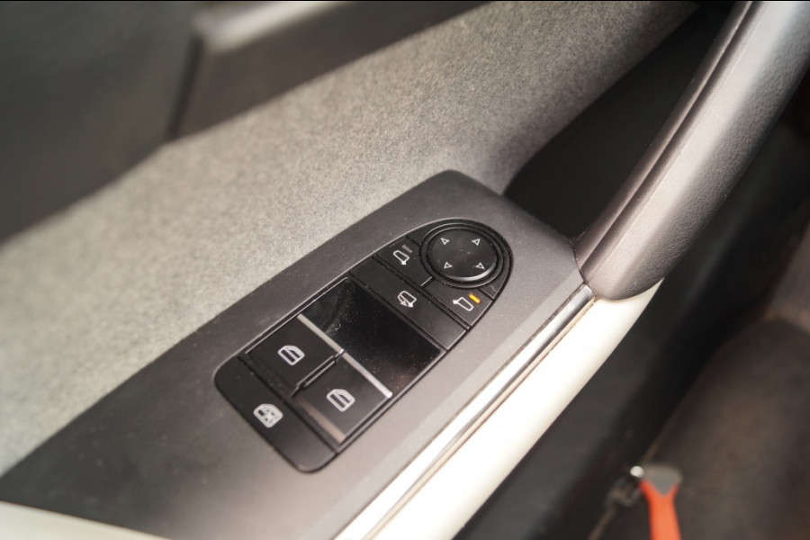 Mazda MX-30 e-SkyActiv 36 kWh 145pk Comfort -SOH95%-ECC-CAM-