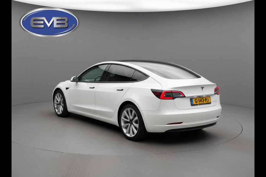 Tesla Model 3 Long Range AWD 75 kWh Black edition, panoramadak, afn. Trekhaak,leder, 19 inch, NL auto 12-2019