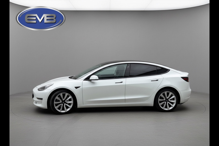 Tesla Model 3 Long Range AWD 75 kWh Black edition, panoramadak, afn. Trekhaak,leder, 19 inch, NL auto 12-2019