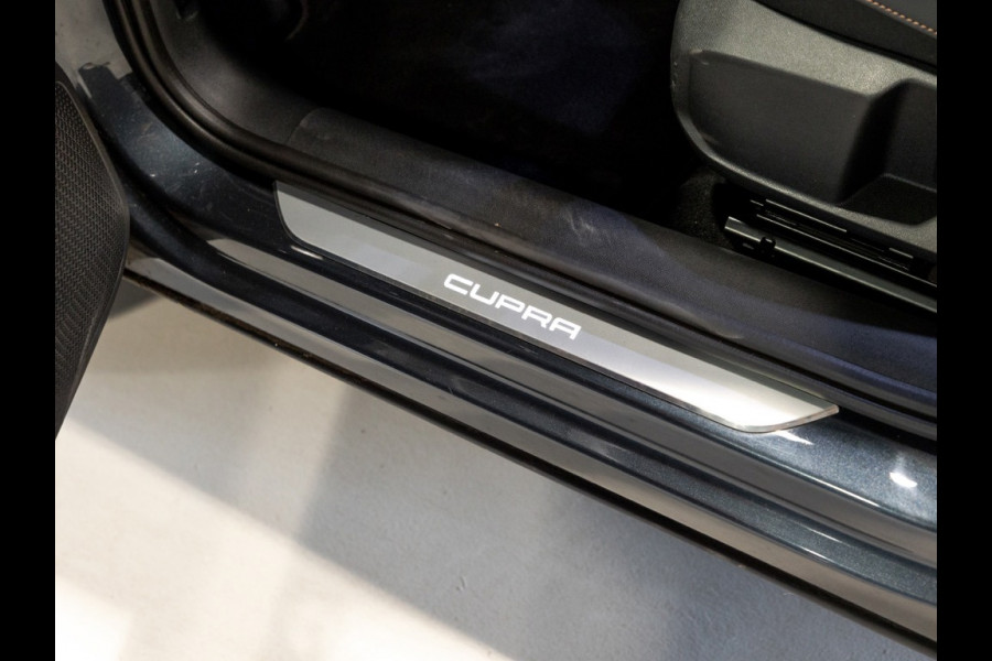 CUPRA Formentor 150pk / Adaptieve cruise control / Keyless / Stuurwielverwarming