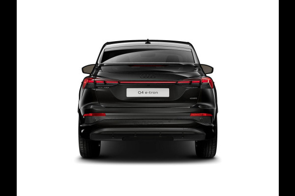 Audi Q4 Sportback e-tron 45 S edition Competition 82 kWh 286pk | Assistentiepakket plus | Optiekpakket zwart plus | Ambient lichtpakket | Stoelverwarming voor |