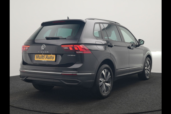 Volkswagen Tiguan 1.4 TSI eHybrid Elegance PHEV 245pk | Adaptive Cruise | Camera | IQ Light | Alcantara Comfortstoelen Massage & Verwarmd | Apple Carplay | Stuur Verwarmd | Navigatie | DAB | Plug In Hybrid |
