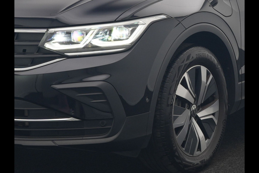 Volkswagen Tiguan 1.4 TSI eHybrid Elegance PHEV 245pk | Adaptive Cruise | Camera | IQ Light | Alcantara Comfortstoelen Massage & Verwarmd | Apple Carplay | Stuur Verwarmd | Navigatie | DAB | Plug In Hybrid |