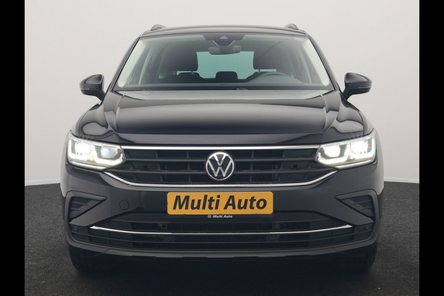 Volkswagen Tiguan 1.4 TSI eHybrid Elegance PHEV 245pk | Adaptive Cruise | Camera | IQ Light | Alcantara Comfortstoelen Massage & Verwarmd | Apple Carplay | Stuur Verwarmd | Navigatie | DAB | Plug In Hybrid |