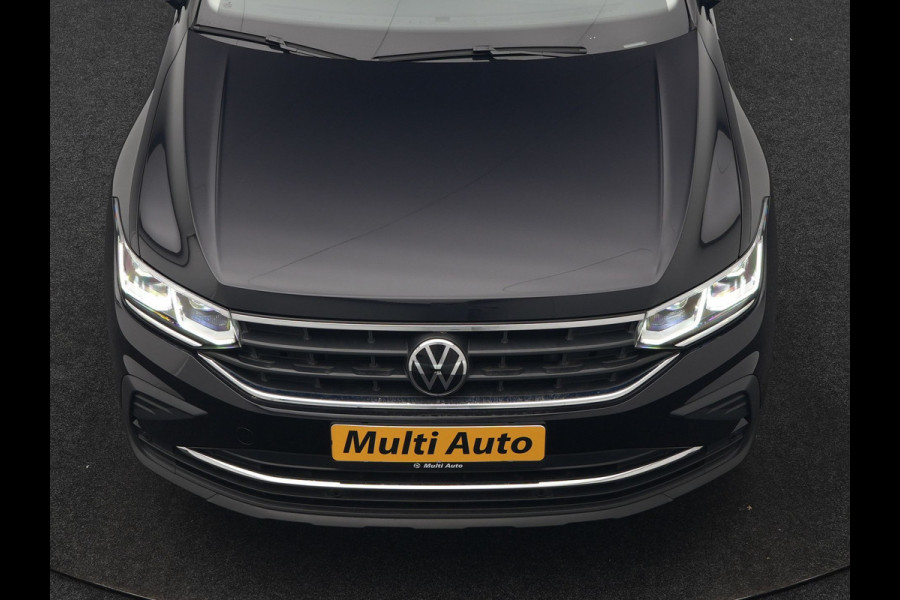 Volkswagen Tiguan 1.4 TSI eHybrid Elegance PHEV 245pk | Adaptive Cruise | Camera | IQ Light | Alcantara Comfortstoelen Massage & Verwarmd | Apple Carplay | Stuur Verwarmd | Navigatie | DAB | Plug In Hybrid |