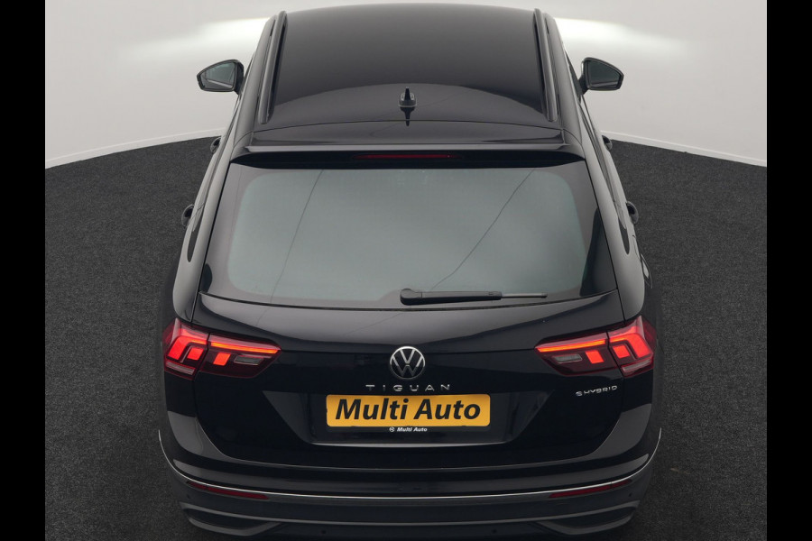 Volkswagen Tiguan 1.4 TSI eHybrid Elegance PHEV 245pk | Adaptive Cruise | Camera | IQ Light | Alcantara Comfortstoelen Massage & Verwarmd | Apple Carplay | Stuur Verwarmd | Navigatie | DAB | Plug In Hybrid |
