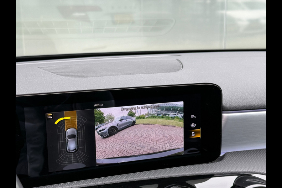 Mercedes-Benz A-Klasse 180 AMG NIGHT Panodak|Navi|Sfeer|Keyless