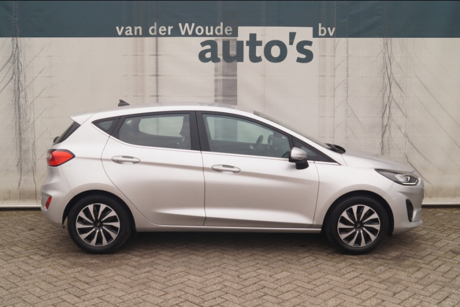Ford Fiesta 1.0 EcoBoost 124pk Hybrid Titanium -NAVI-PDC-