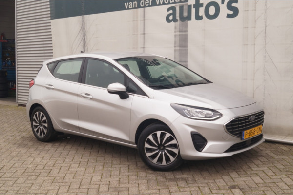 Ford Fiesta 1.0 EcoBoost 124pk Hybrid Titanium -NAVI-PDC-
