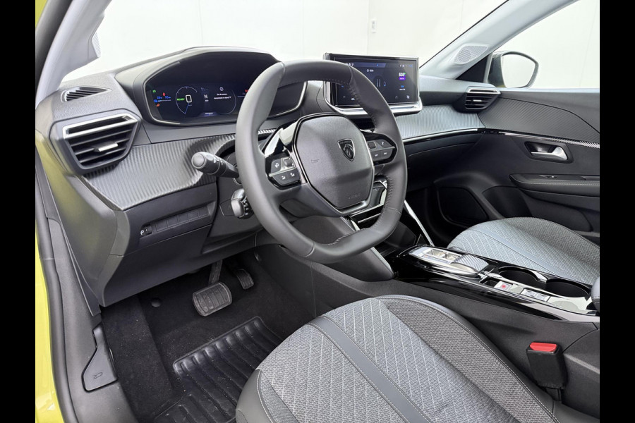 Peugeot e-208 EV Allure 51 kWh NIEUWE AUTO 8KM!| PEUGEOT GARANTIE T/M 05-2027| PARKEERSENSOREN VOOR + ACHTER| WARMTEPOMP| APPLE CARPLAY/ ANDROID AUTO| CRUISE CONTROL