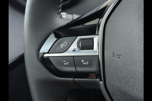 Peugeot e-208 EV Allure 51 kWh NIEUWE AUTO 8KM!| PEUGEOT GARANTIE T/M 05-2027| PARKEERSENSOREN VOOR + ACHTER| WARMTEPOMP| APPLE CARPLAY/ ANDROID AUTO| CRUISE CONTROL