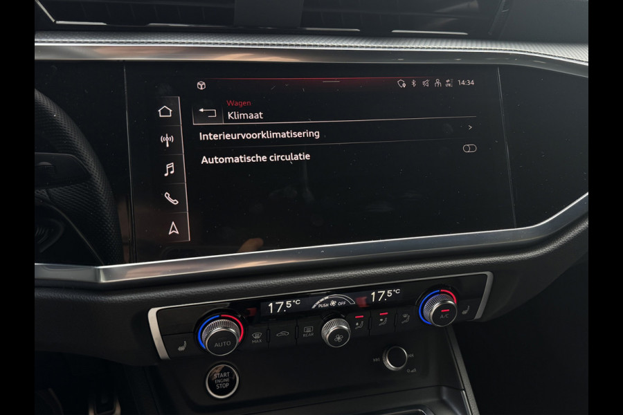Audi Q3 Sportback 45 TFSI e S-line | Trekhaak | Camera | Chronosgrau | Matrix | Elektr. stoelen | Dodehoek | 1e eigenaar