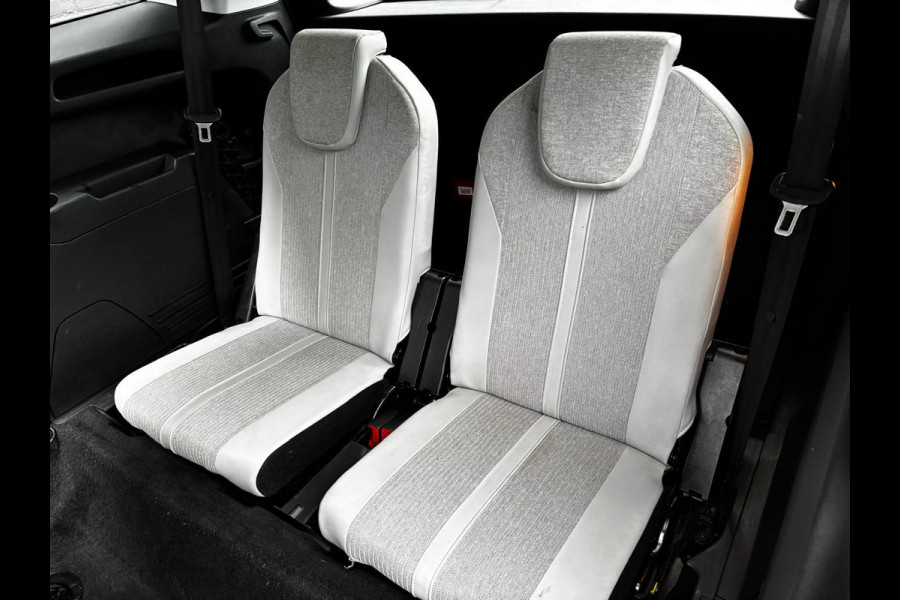 Peugeot 5008 1.2 PureTech Allure | CAMERA | CARPLAY | 7 PERSOONS | LEDER | TREKHAAK | NAP | NWE APK