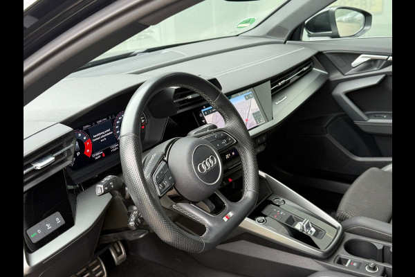 Audi A3 Sportback 35 TFSI S-Line Sportstoelen|Matrix|Carplay|Dealer Onderhouden
