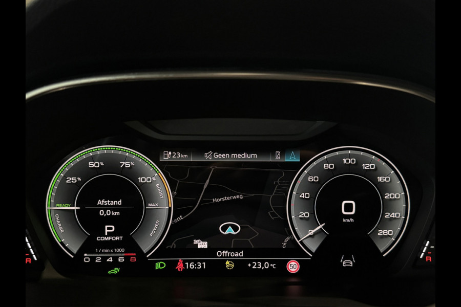 Audi Q3 Sportback 45 TFSI e S-line | 20 inch | LED | Carplay | Dodehoek | Alcantara | Virtual | Stoelverwarming | ACC | 1e eig.