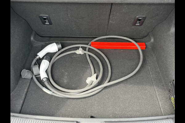 MG Mg4 electric Comfort 64 kWh MG GARANTIE T/M 12-2030| NET ONDERHOUD GEHAD RIJKLAAR| DEALER ONDERHOUDEN| BTW!|