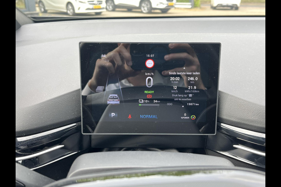 MG Mg4 electric Comfort 64 kWh MG GARANTIE T/M 12-2030| NET ONDERHOUD GEHAD RIJKLAAR| DEALER ONDERHOUDEN| BTW!|