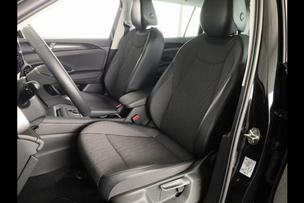 Volkswagen Tayron 1.5 eHybrid Life Edition 204 pk Automaat (DSG) | Navigatie | Trekhaak (wegklapbaar) | Parkeersensoren (Park assist) | Achteruitrijcamera | Autom. airco (3 zones) | Stoelverwarming |