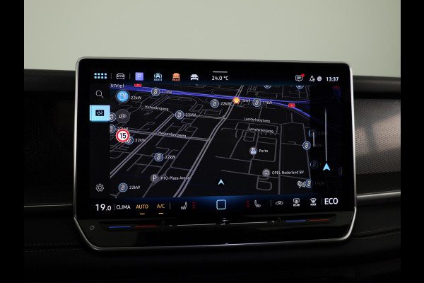 Volkswagen Tayron 1.5 eHybrid Life Edition 204 pk Automaat (DSG) | Navigatie | Trekhaak (wegklapbaar) | Parkeersensoren (Park assist) | Achteruitrijcamera | Autom. airco (3 zones) | Stoelverwarming |