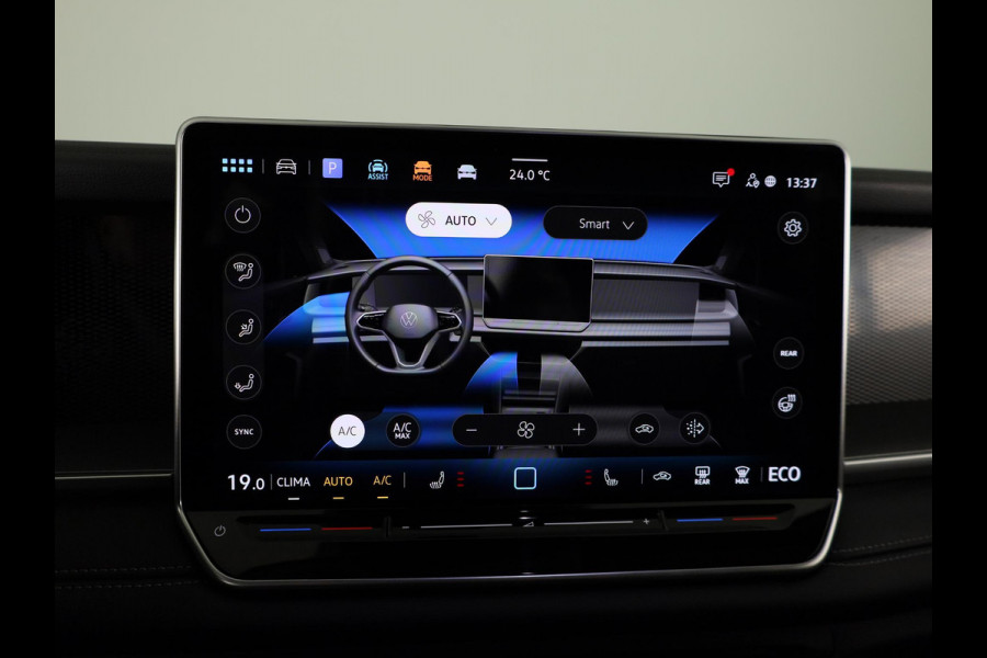 Volkswagen Tayron 1.5 eHybrid Life Edition 204 pk Automaat (DSG) | Navigatie | Trekhaak (wegklapbaar) | Parkeersensoren (Park assist) | Achteruitrijcamera | Autom. airco (3 zones) | Stoelverwarming |