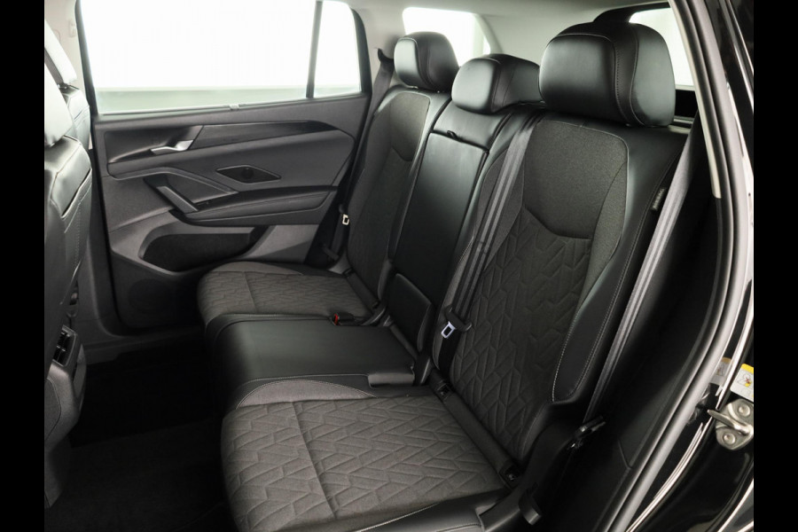 Volkswagen Tayron 1.5 eHybrid Life Edition 204 pk Automaat (DSG) | Navigatie | Trekhaak (wegklapbaar) | Parkeersensoren (Park assist) | Achteruitrijcamera | Autom. airco (3 zones) | Stoelverwarming |