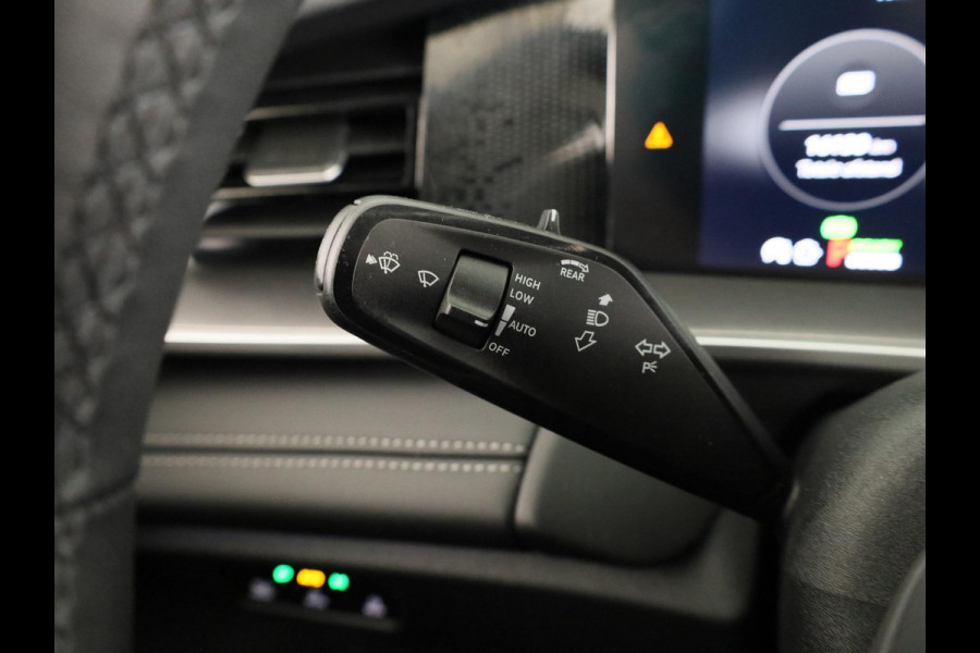Volkswagen Tayron 1.5 eHybrid Life Edition 204 pk Automaat (DSG) | Navigatie | Trekhaak (wegklapbaar) | Parkeersensoren (Park assist) | Achteruitrijcamera | Autom. airco (3 zones) | Stoelverwarming |