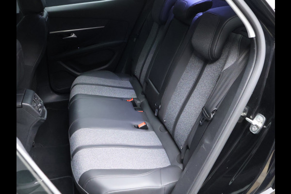 Peugeot 3008 1.2 PureTech Allure Sport (APPLE CARPLAY,NAVI,LED,CAMERA,CRUISE,LANE ASSIST,CLIMATE,LM VELGEN)