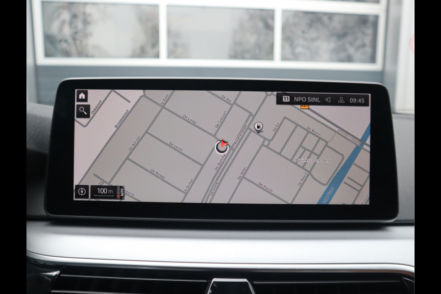 BMW 5 Serie Touring 520i High Executive Edition Trekhaak/ Stoelverw. / Leder / Voorzien van 2 jaar Apk