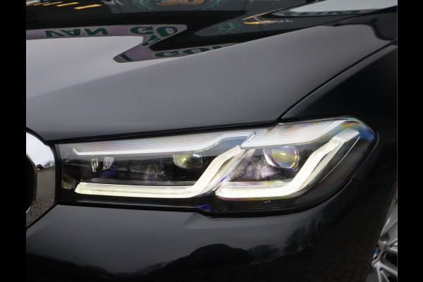 BMW 5 Serie Touring 520i High Executive Edition Trekhaak/ Stoelverw. / Leder / Voorzien van 2 jaar Apk
