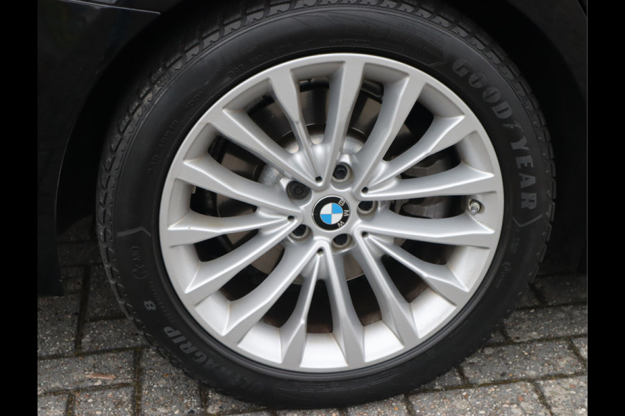BMW 5 Serie Touring 520i High Executive Edition Trekhaak/ Stoelverw. / Leder / Voorzien van 2 jaar Apk