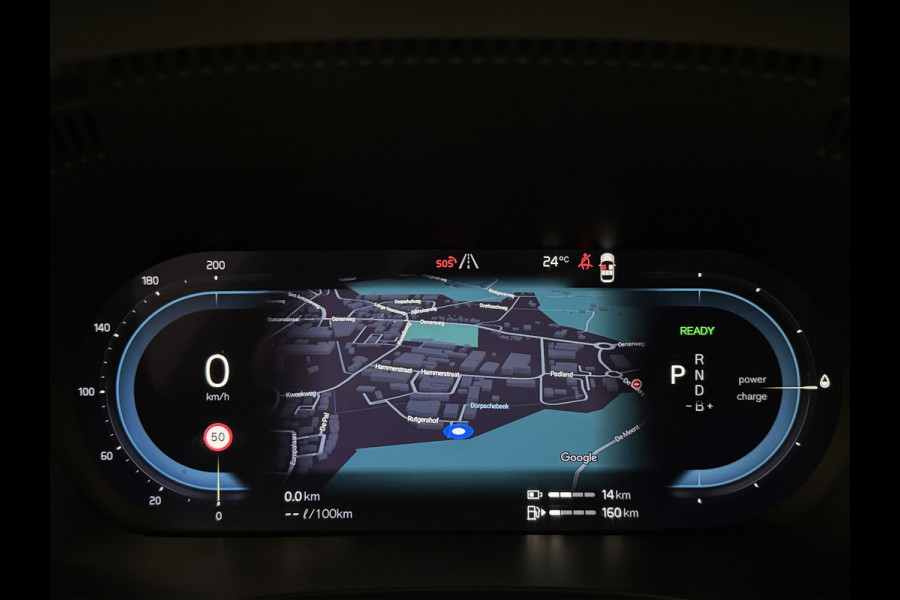 Volvo XC60 2.0 T6 | Pano | Trekhaak | Nieuw model | Thunder Grey | Apple Carplay | Plug-in hyrbid | Camera | Eerste eigenaar