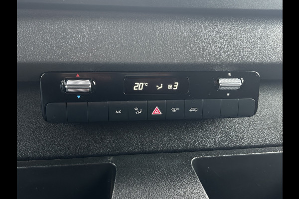 Mercedes-Benz Sprinter 317 CDI 170 PK 3.5T RWD / L2H2 / AUTOMAAT / 270 A DEUREN / AIRCO / CRUISE / APPLE CARPLAY / 3-ZITS / CAMERA