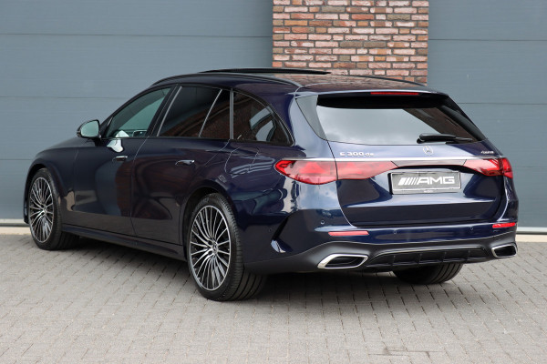 Mercedes-Benz E-Klasse Estate 300 de 4MATIC AMG Line | Hyperscreen | Distronic+ | Zonweringpakket | Trekhaak | Stoelventilatie | HUD | 3D-Display | Burmester | Panoramadak |