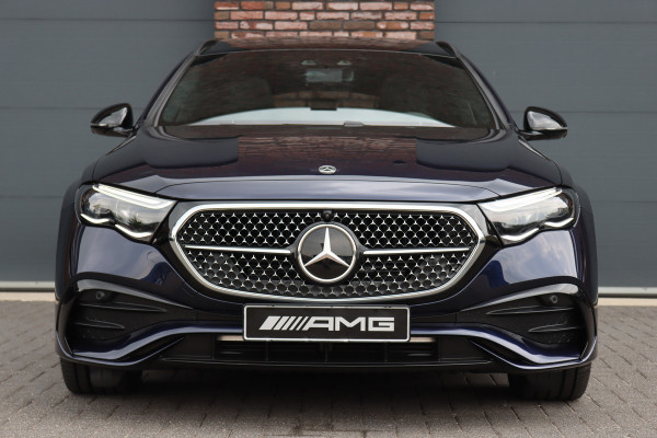 Mercedes-Benz E-Klasse Estate 300 de 4MATIC AMG Line | Hyperscreen | Distronic+ | Zonweringpakket | Trekhaak | Stoelventilatie | HUD | 3D-Display | Burmester | Panoramadak |