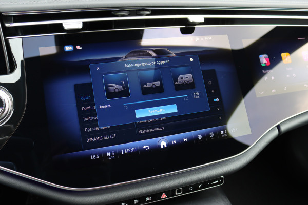 Mercedes-Benz E-Klasse Estate 300 de 4MATIC AMG Line | Hyperscreen | Distronic+ | Zonweringpakket | Trekhaak | Stoelventilatie | HUD | 3D-Display | Burmester | Panoramadak |
