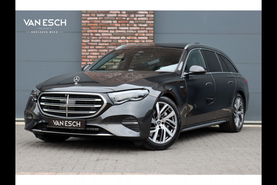 Mercedes-Benz E-Klasse Estate 300 e Exclusive Line Premium+ | Hyperscreen | Luchtvering | Distronic | Nappa Leder | Stoelventilatie | 3D-Display | Trekhaak | Burmester | Digital Light |