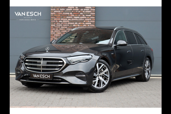 Mercedes-Benz E-Klasse Estate 300 e Exclusive Line Premium+ | Hyperscreen | Luchtvering | Distronic | Nappa Leder | Stoelventilatie | 3D-Display | Trekhaak | Burmester | Digital Light |