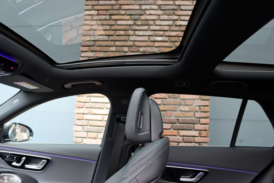 Mercedes-Benz E-Klasse Estate 300 e Exclusive Line Premium+ | Hyperscreen | Luchtvering | Distronic | Nappa Leder | Stoelventilatie | 3D-Display | Trekhaak | Burmester | Digital Light |