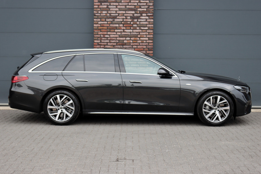 Mercedes-Benz E-Klasse Estate 300 e Exclusive Line Premium+ | Hyperscreen | Luchtvering | Distronic | Nappa Leder | Stoelventilatie | 3D-Display | Trekhaak | Burmester | Digital Light |