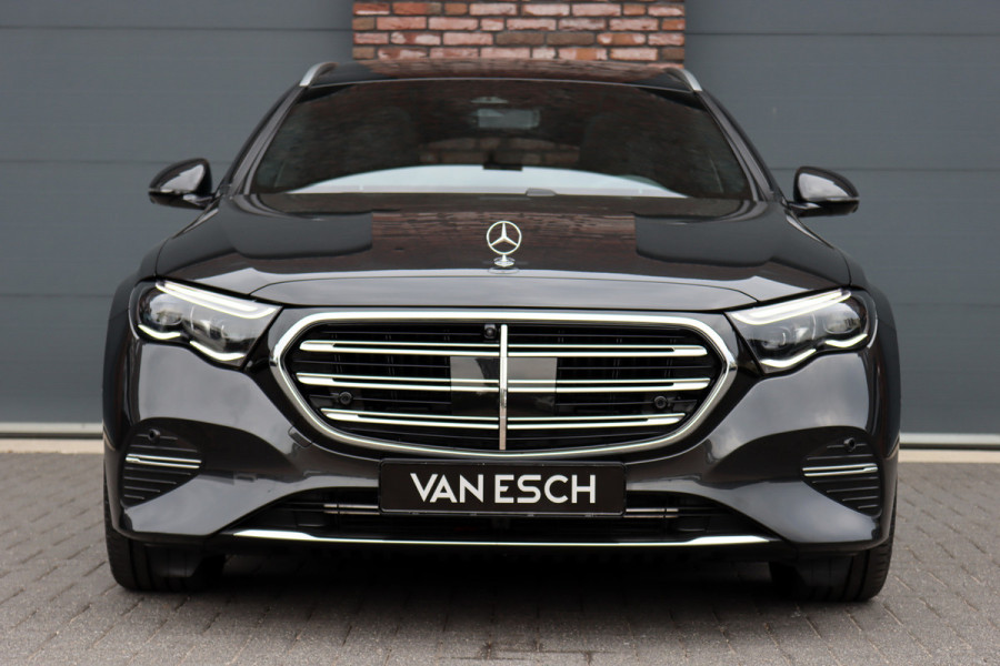 Mercedes-Benz E-Klasse Estate 300 e Exclusive Line Premium+ | Hyperscreen | Luchtvering | Distronic | Nappa Leder | Stoelventilatie | 3D-Display | Trekhaak | Burmester | Digital Light |