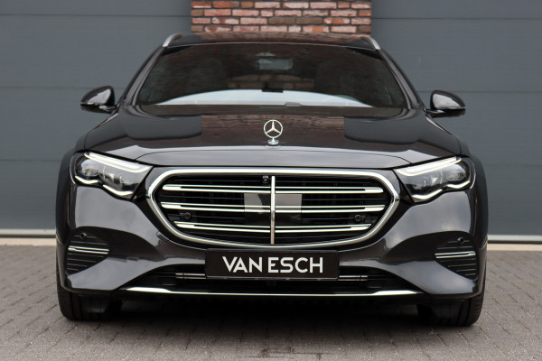 Mercedes-Benz E-Klasse Estate 300 e Exclusive Line Premium+ | Hyperscreen | Luchtvering | Distronic | Nappa Leder | Stoelventilatie | 3D-Display | Trekhaak | Burmester | Digital Light |