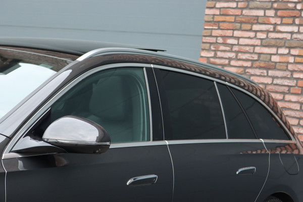 Mercedes-Benz E-Klasse Estate 300 e Exclusive Line Premium+ | Hyperscreen | Luchtvering | Distronic | Nappa Leder | Stoelventilatie | 3D-Display | Trekhaak | Burmester | Digital Light |