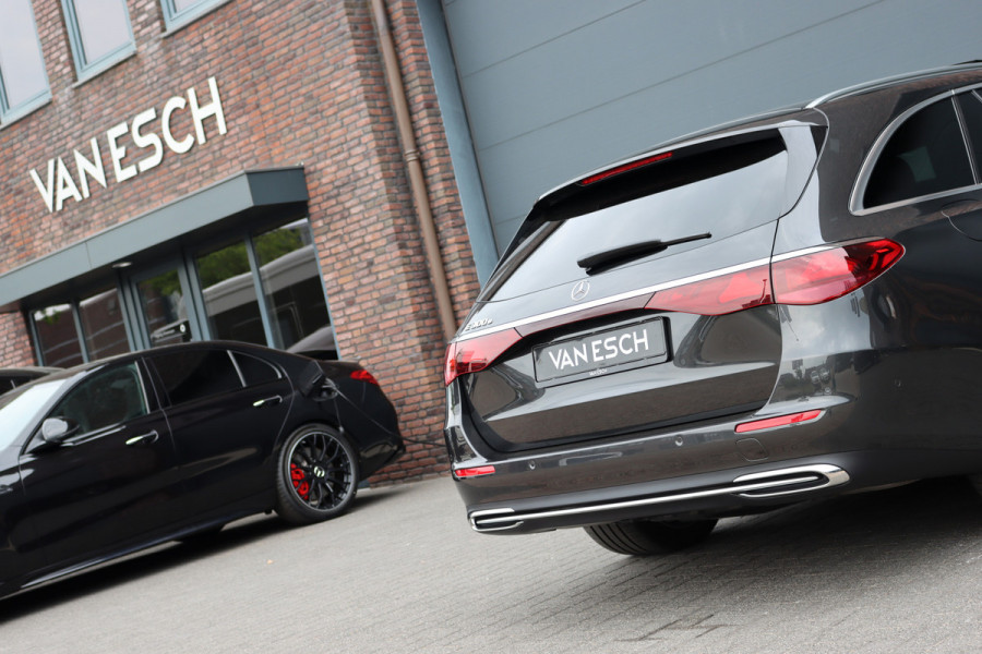 Mercedes-Benz E-Klasse Estate 300 e Exclusive Line Premium+ | Hyperscreen | Luchtvering | Distronic | Nappa Leder | Stoelventilatie | 3D-Display | Trekhaak | Burmester | Digital Light |